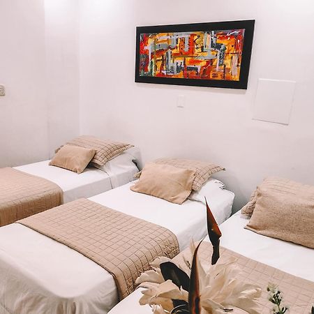 Hotel Radoa El Banco  外观 照片