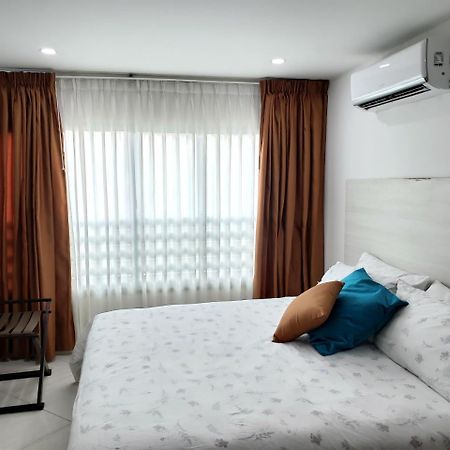 Hotel Radoa El Banco  外观 照片